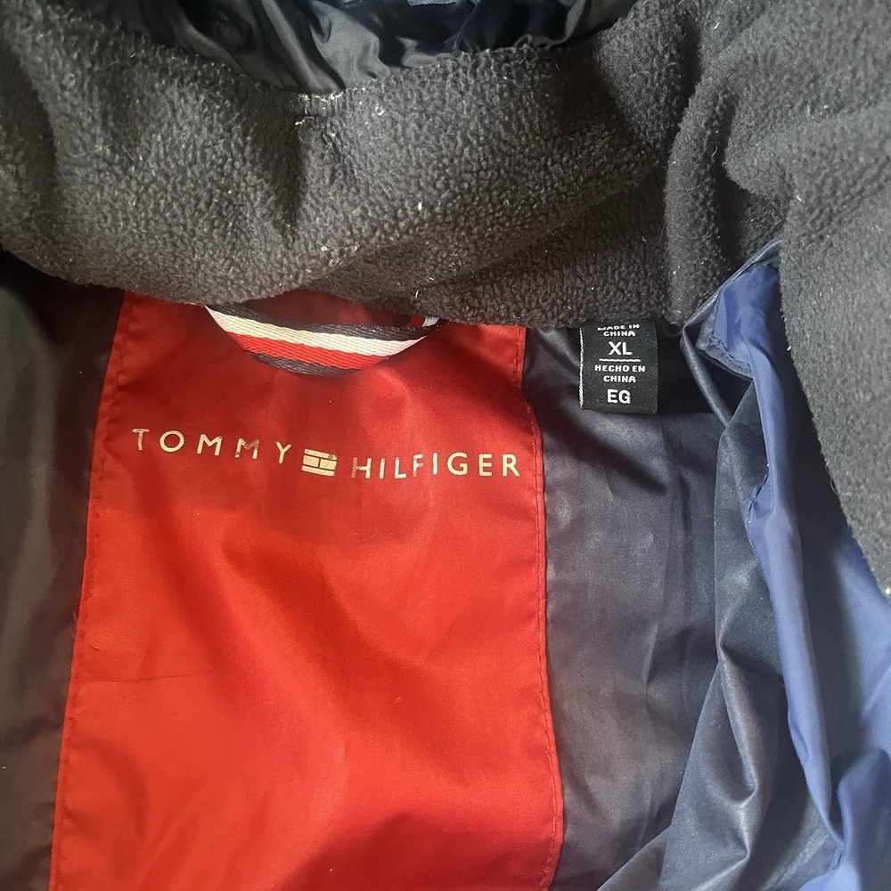Tommy Hilfiger Men's Size XL Puffer Jacket‎ Gray Navy Blue Colorblock Hooded - Picture 3 of 8